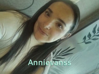 Annievanss