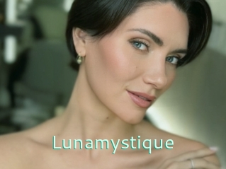 Lunamystique