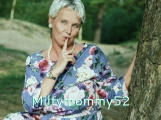 Milfymommy52