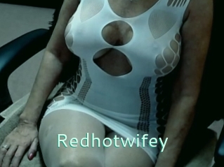 Redhotwifey